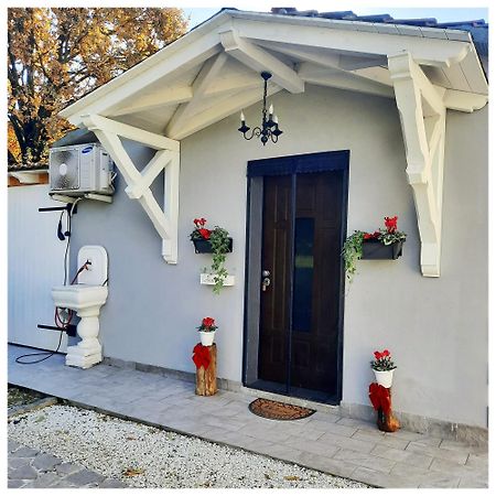 La Casina Bed & Breakfast Trecasali Ngoại thất bức ảnh